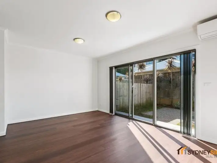 Third view of Homely townhouse listing, 18/25 Chelmsford Avenue, Botany NSW 2019