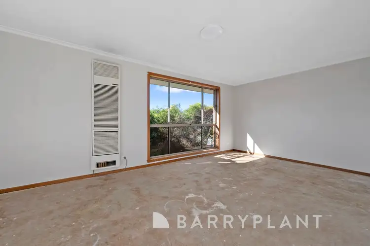 Second view of Homely unit listing, 1/4 Asquith Place, Melton West VIC 3337