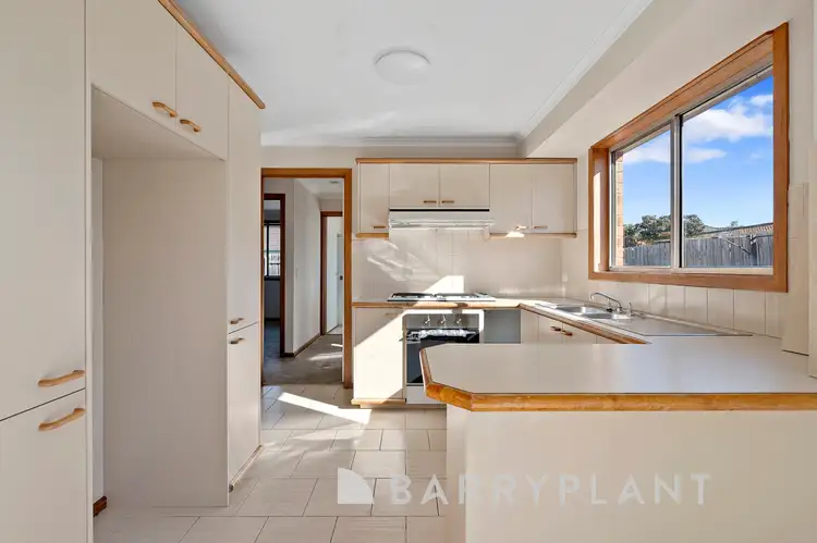 Fourth view of Homely unit listing, 1/4 Asquith Place, Melton West VIC 3337