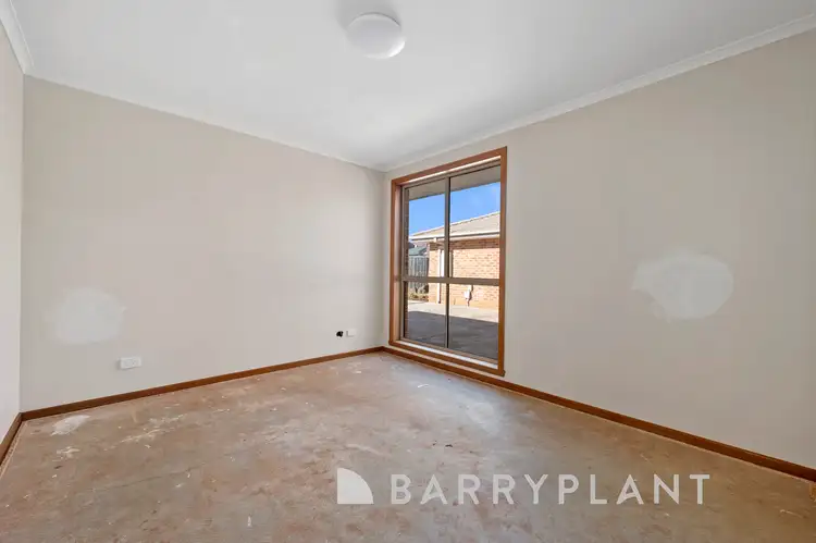 Sixth view of Homely unit listing, 1/4 Asquith Place, Melton West VIC 3337