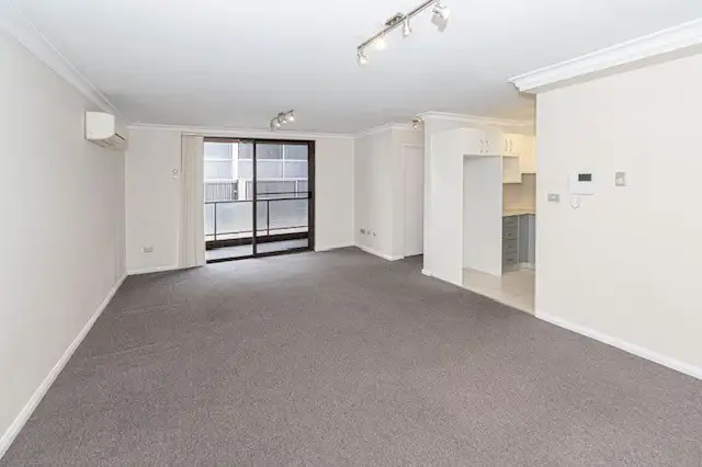 Third view of Homely apartment listing, 10 Earl Place, Potts Point NSW 2011