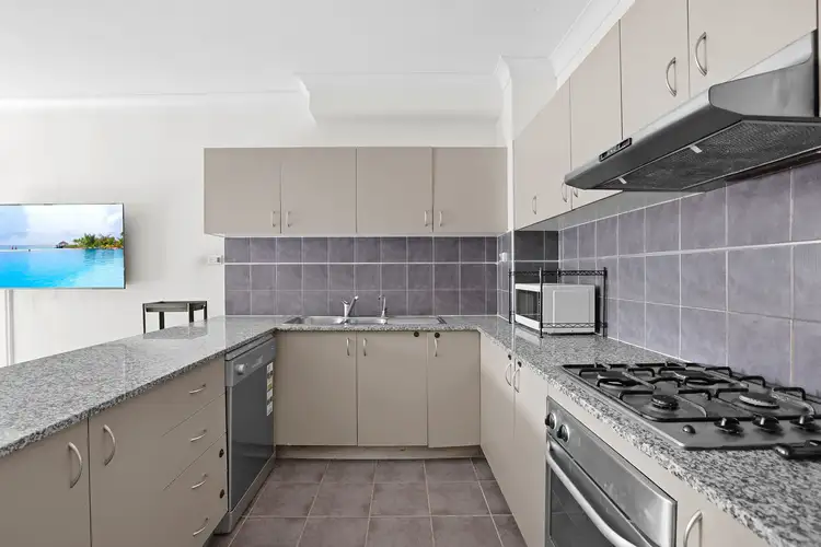 Fourth view of Homely apartment listing, 26/2 Wentworth Avenue, Toongabbie NSW 2146