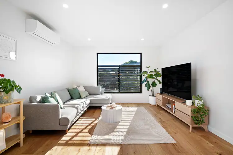 Fourth view of Homely townhouse listing, 2/20 Lusher Road, Croydon VIC 3136