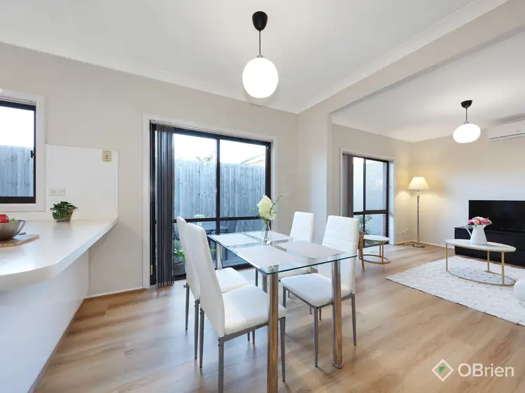 Fifth view of Homely unit listing, 2/22 Mimosa Avenue, Oakleigh South VIC 3167