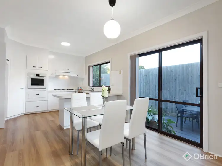 Sixth view of Homely unit listing, 2/22 Mimosa Avenue, Oakleigh South VIC 3167