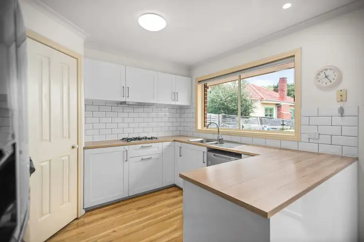 Fifth view of Homely unit listing, 5/8-10 Farnham Road, Bayswater VIC 3153