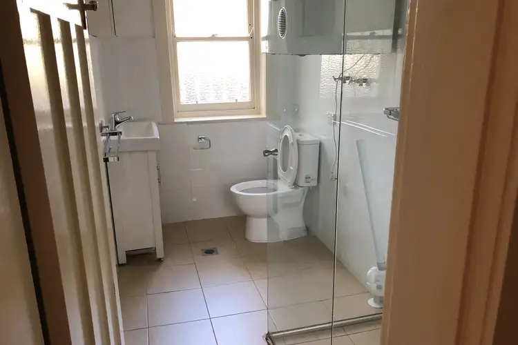 Third view of Homely unit listing, 1/453 Glenmore Road, Edgecliff NSW 2027
