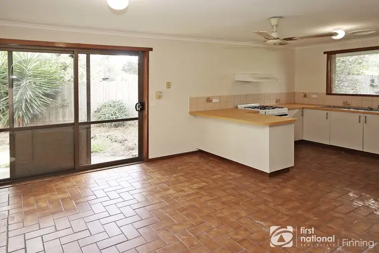 Fifth view of Homely house listing, 15 Donnelly Court, Cranbourne VIC 3977