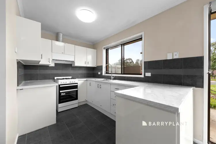 Second view of Homely unit listing, 2/7 Blue Gum Court, Narre Warren VIC 3805
