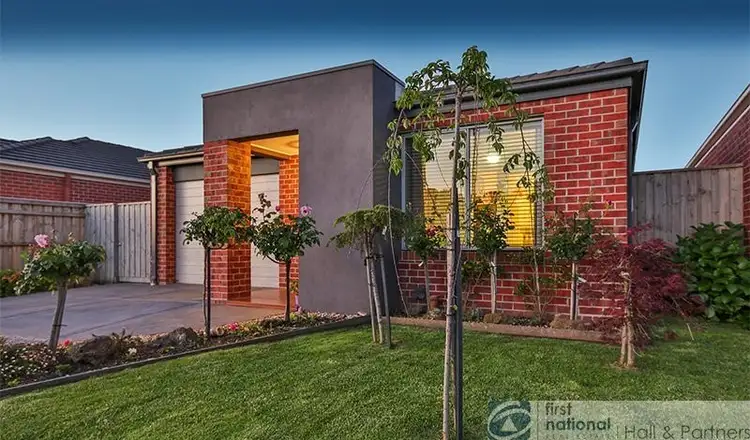 Second view of Homely house listing, 30 Cranbrook Circuit, Officer VIC 3809