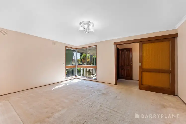 Fourth view of Homely house listing, 2 Yan Yean Place, St Albans VIC 3021