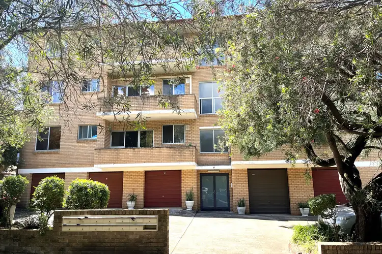 Main view of Homely unit listing, 8/4 Hayburn Avenue, Rockdale NSW 2216