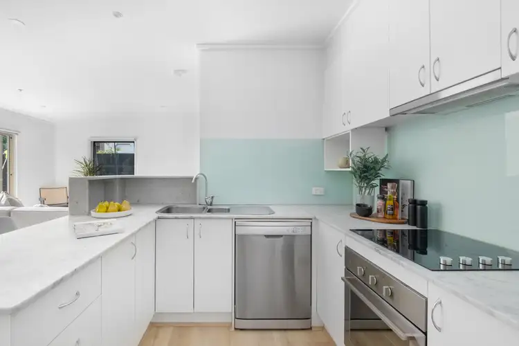 Fifth view of Homely apartment listing, 5/327 Dandenong Road, Prahran VIC 3181