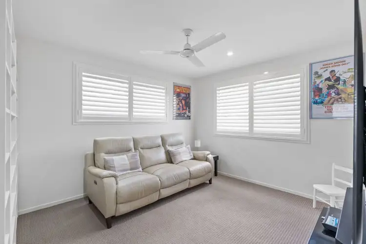 Sixth view of Homely house listing, 10 Ian Street, Thorneside QLD 4158