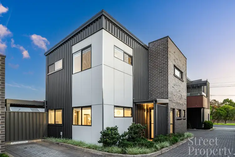 2/13 Melville Road, Broadmeadow NSW 2292