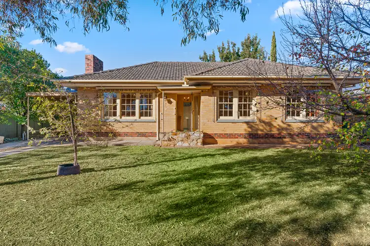 1 Crowder Street, Lower Mitcham SA 5062