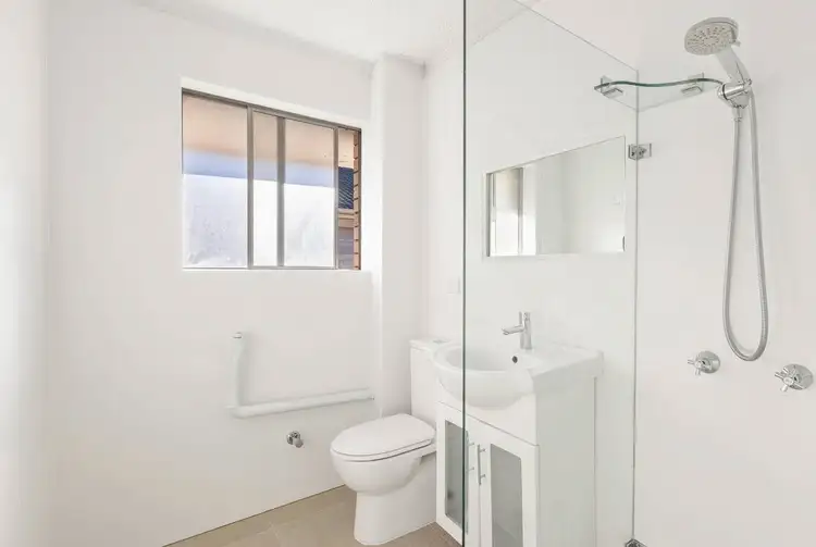 Fourth view of Homely apartment listing, 15/50 Pacific Parade, Dee Why NSW 2099