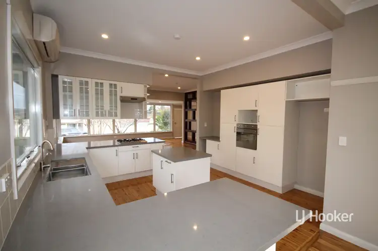 9 Urabatta Street, Inverell NSW 2360