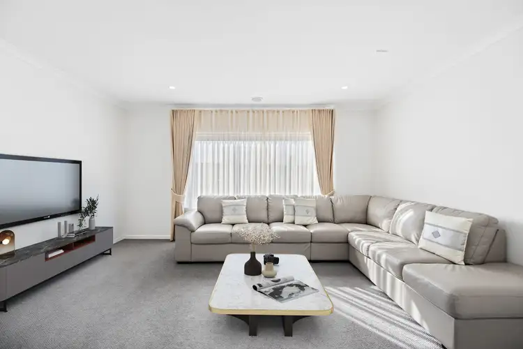 Second view of Homely house listing, 5 Truffle Circuit, Manor Lakes VIC 3024