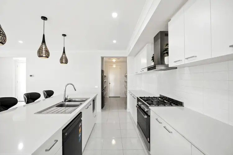 Fifth view of Homely house listing, 5 Truffle Circuit, Manor Lakes VIC 3024