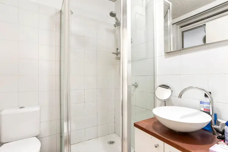 Fifth view of Homely apartment listing, 2/9-11 Barnsbury Road, South Yarra VIC 3141