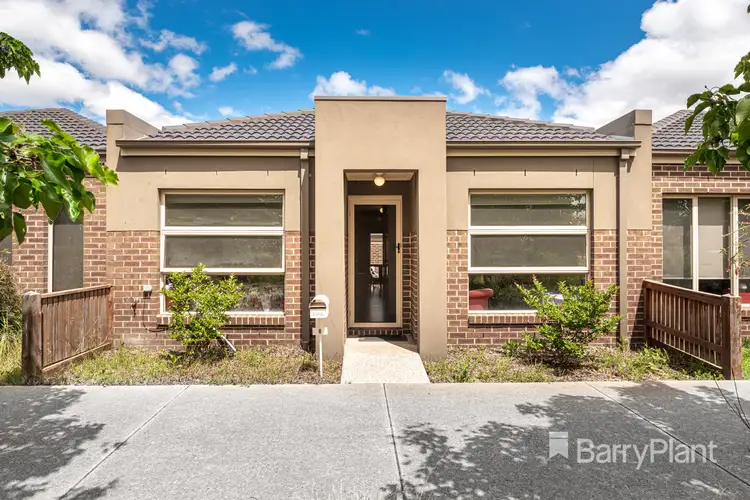 8 Wilhelmina Walk, Epping VIC 3076