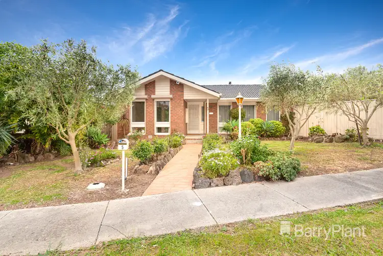 Sixth view of Homely house listing, 5 Flemington Drive, Mill Park VIC 3082
