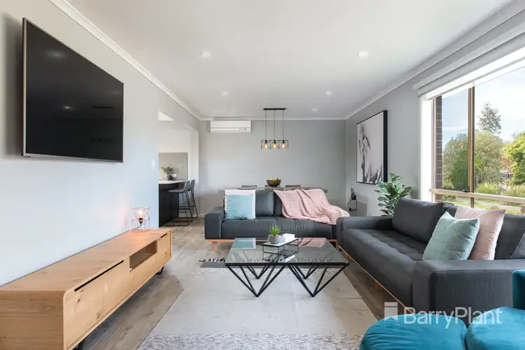 1/1 Kellaway Crescent, Mill Park VIC 3082