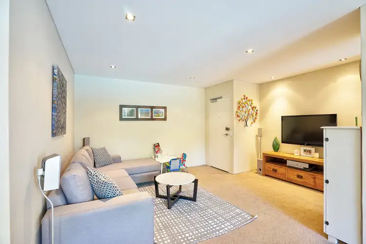 24/52-56 The Crescent, Dee Why NSW 2099