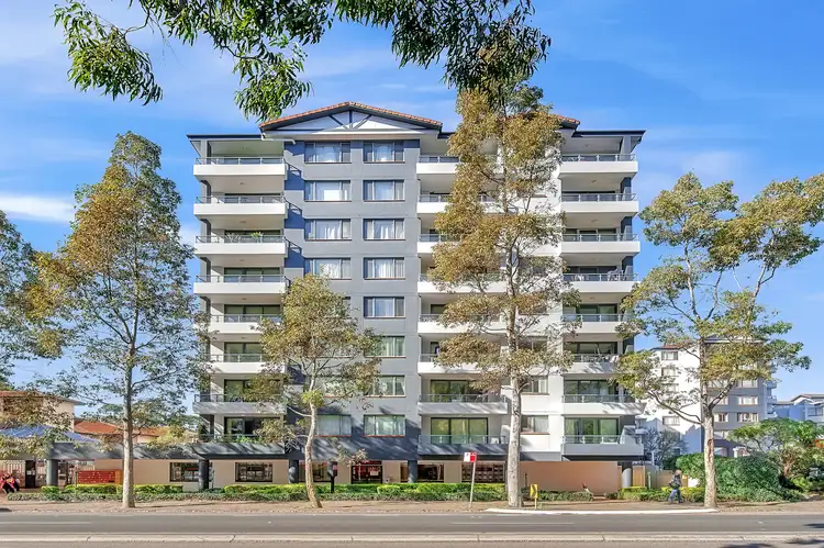 60/208-226 Pacific Highway, Hornsby NSW 2077