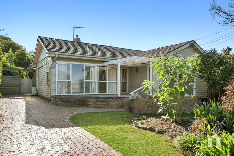 35 Harborne Street, Macleod VIC 3085