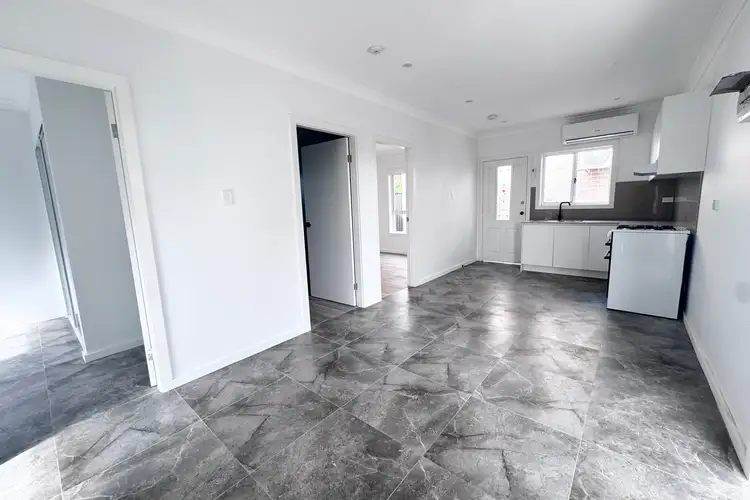 13C1 Chesham Parade, Glenfield NSW 2167