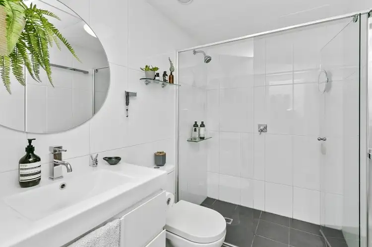 Fifth view of Homely apartment listing, 2/299 Condamine Street, Manly Vale NSW 2093