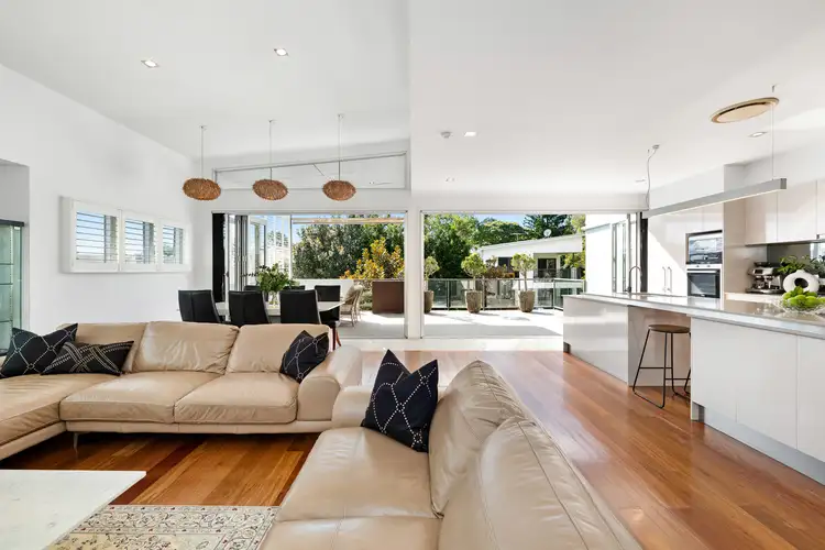 202 Graceville Avenue, Graceville QLD 4075