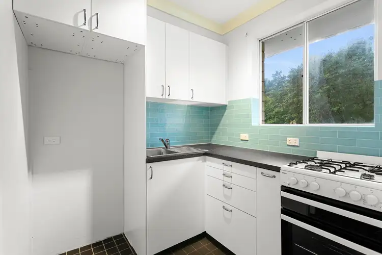 Main view of Homely unit listing, 5/12 Ronald Avenue, Freshwater NSW 2096