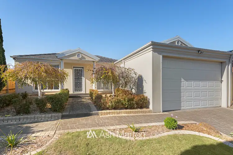11 Beryl Court, Skye VIC 3977