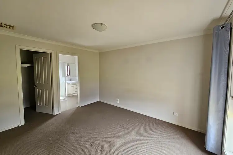 Fourth view of Homely house listing, 10 Lysterfield Lane, Wodonga VIC 3690
