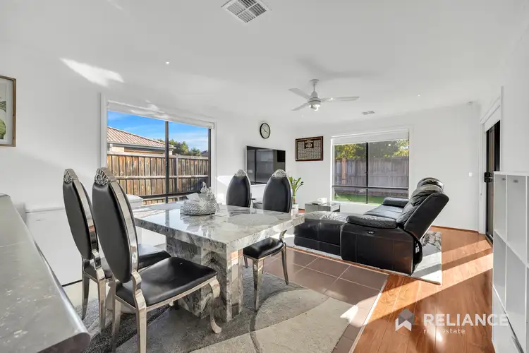 Sixth view of Homely house listing, 32 Barmera Way, Truganina VIC 3029