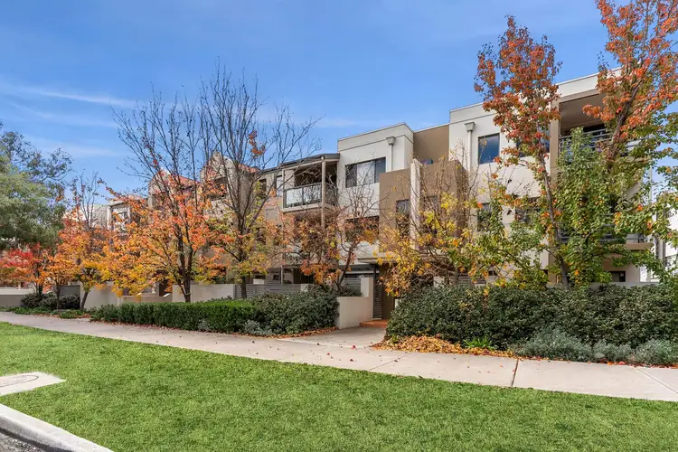4/102 Athllon Drive, Greenway ACT 2900