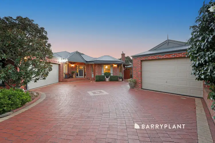 10 Miramah Close, Rowville VIC 3178