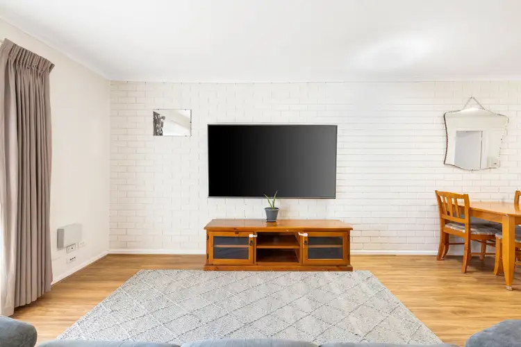 Fifth view of Homely house listing, 2/288 Greaves Street North, Werribee VIC 3030