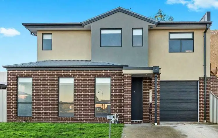 4 Cheviot Drive, Truganina VIC 3029