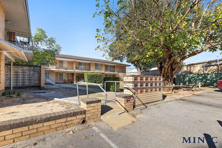 11/2148 Albany Highway, Gosnells WA 6110
