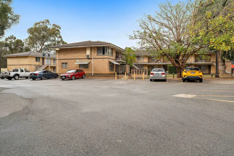 11/2148 Albany Highway, Gosnells WA 6110