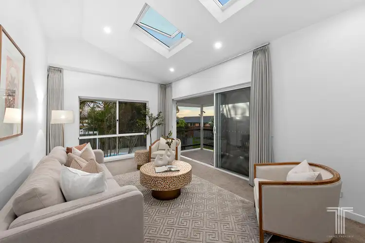 Sixth view of Homely house listing, 2 Danina Street, Mansfield QLD 4122