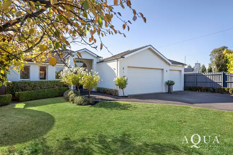 11 Allen Drive, Mount Eliza VIC 3930