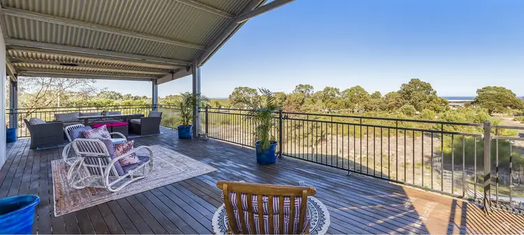 42 Ocean Place, Nilgen WA 6044