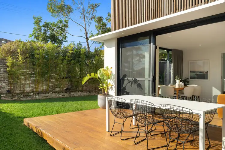 1/2 Yuruga Avenue, Caringbah South NSW 2229