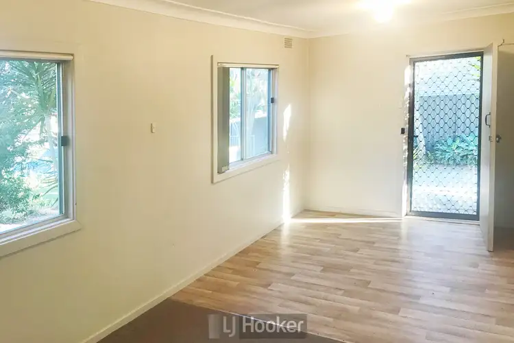 Third view of Homely unit listing, 1/18 Haddon Crescent, Marks Point NSW 2280