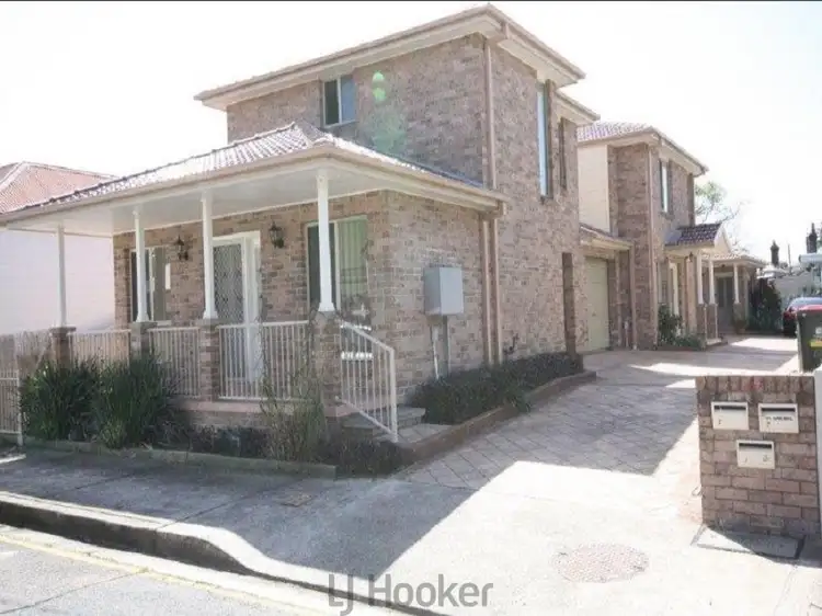 Main view of Homely townhouse listing, 1/25 Howden Street, Carrington NSW 2294